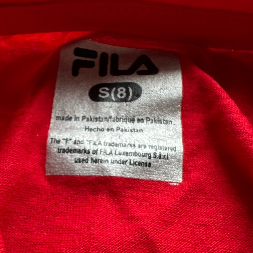 Fila - Picture 2 of 11